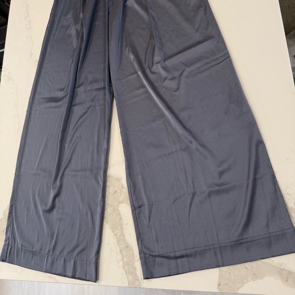 Free People Movement Satin Like Pull-On Wide Leg Pants Women’s Large Slate Gray - Picture 2 of 7